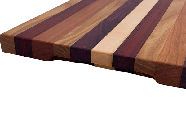 Cutting Board w/ Finger Grip (Small)