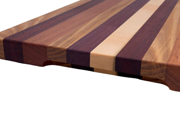 Cutting Board w/ Finger Grip (Medium)